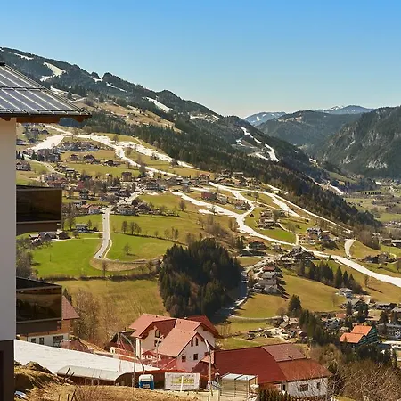 Apartment Freiblick - Ski In/ski Out *