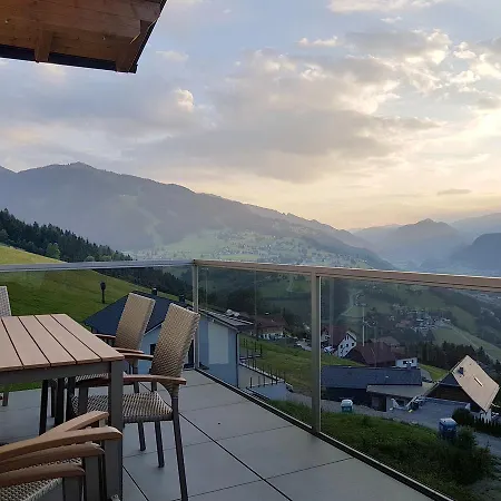 Apartment Freiblick - Ski In/ski Out *